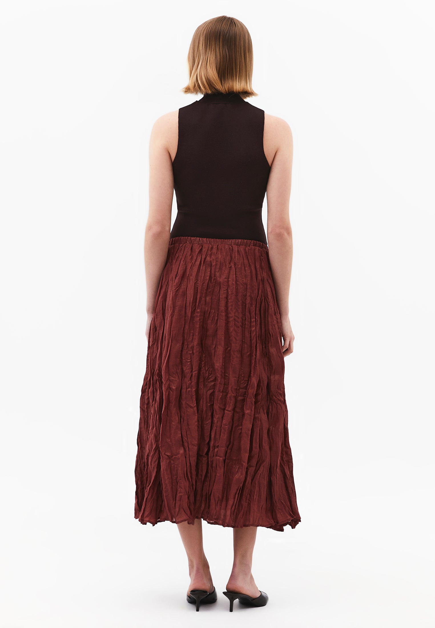 Shiny Flared Long Skirt - SPICED APPLE