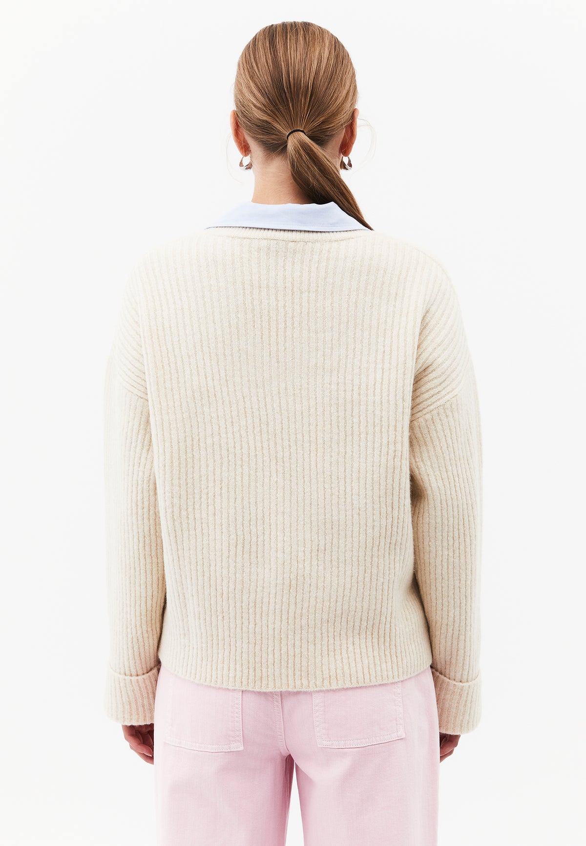 Loose V-Neck Sweater - Cream