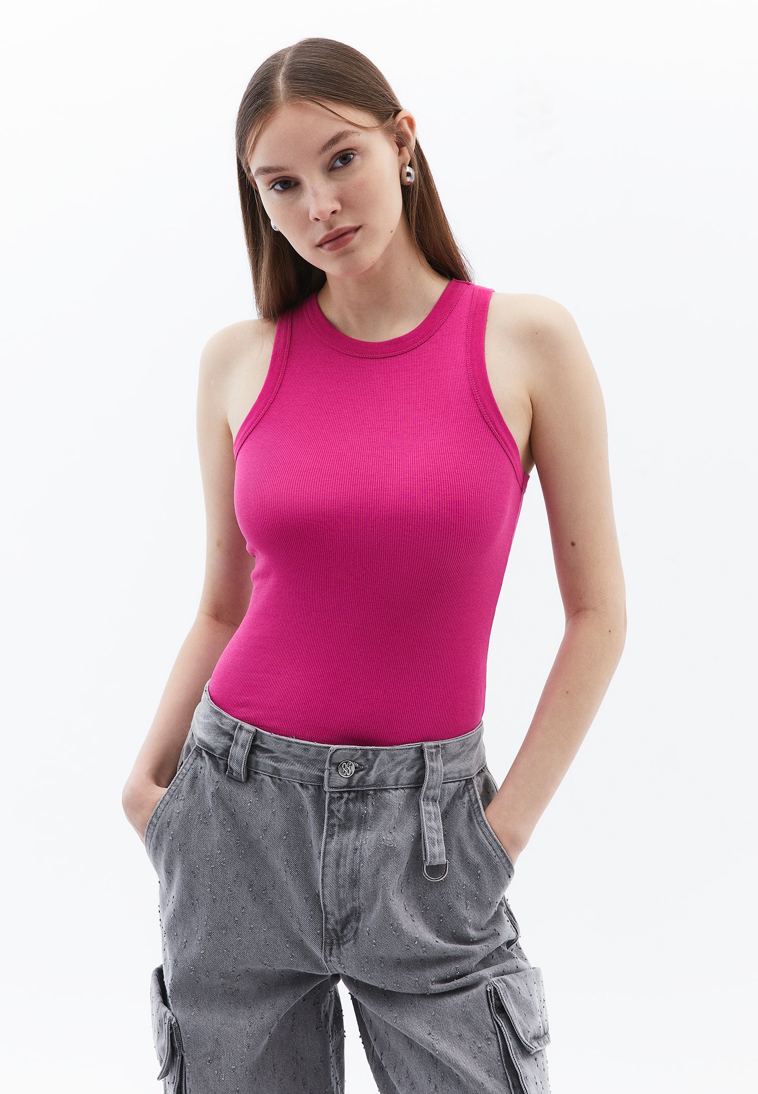 Sleeveless V Neck Tank Top - VERY BERRY