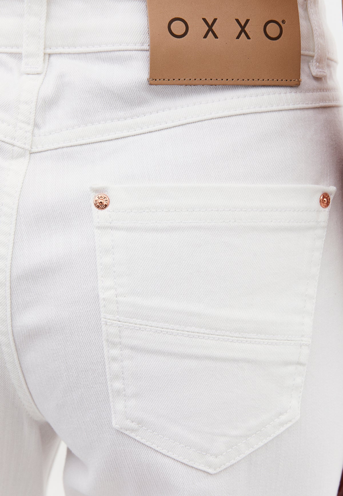 High Waist Wide Leg Embroidered Denim Pants - White