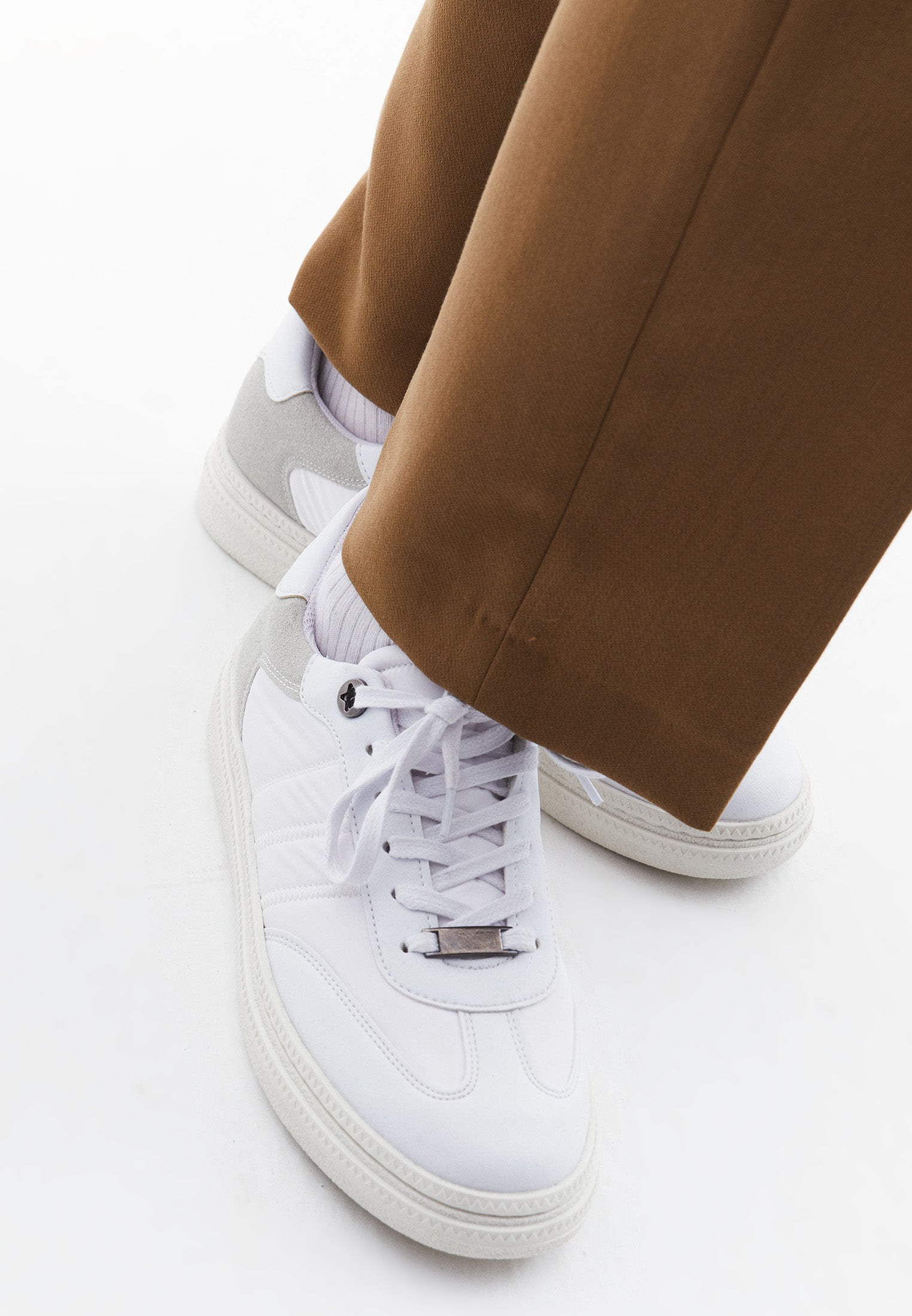 Shoe - WHITE