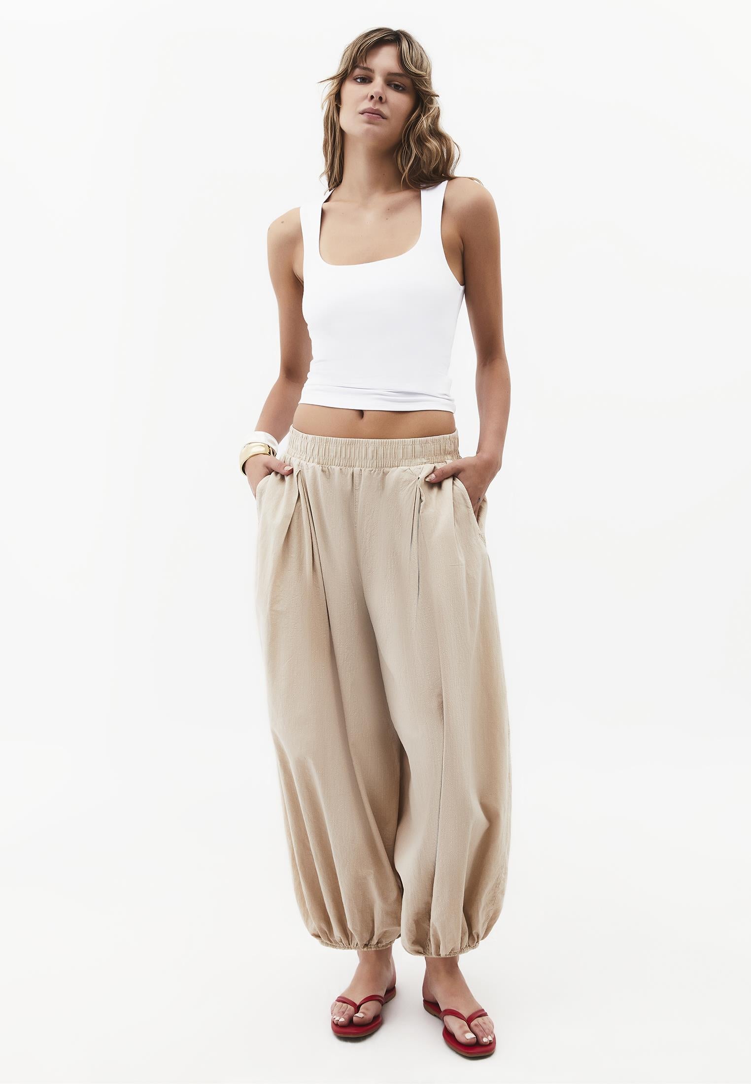 Square Neck Bodycon Standard Tank Top - WHITE