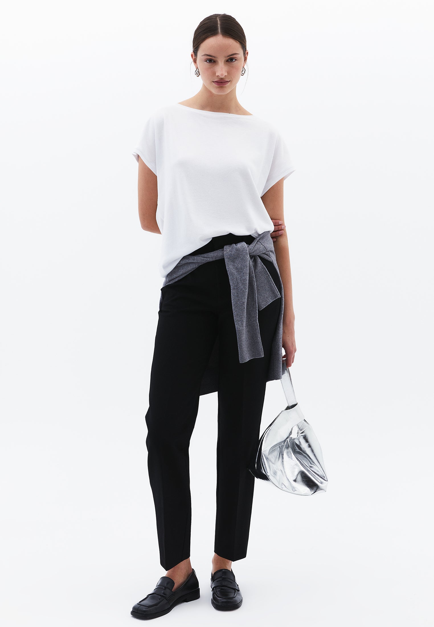 Boat Neck Sleeveless T-Shirt - WHITE