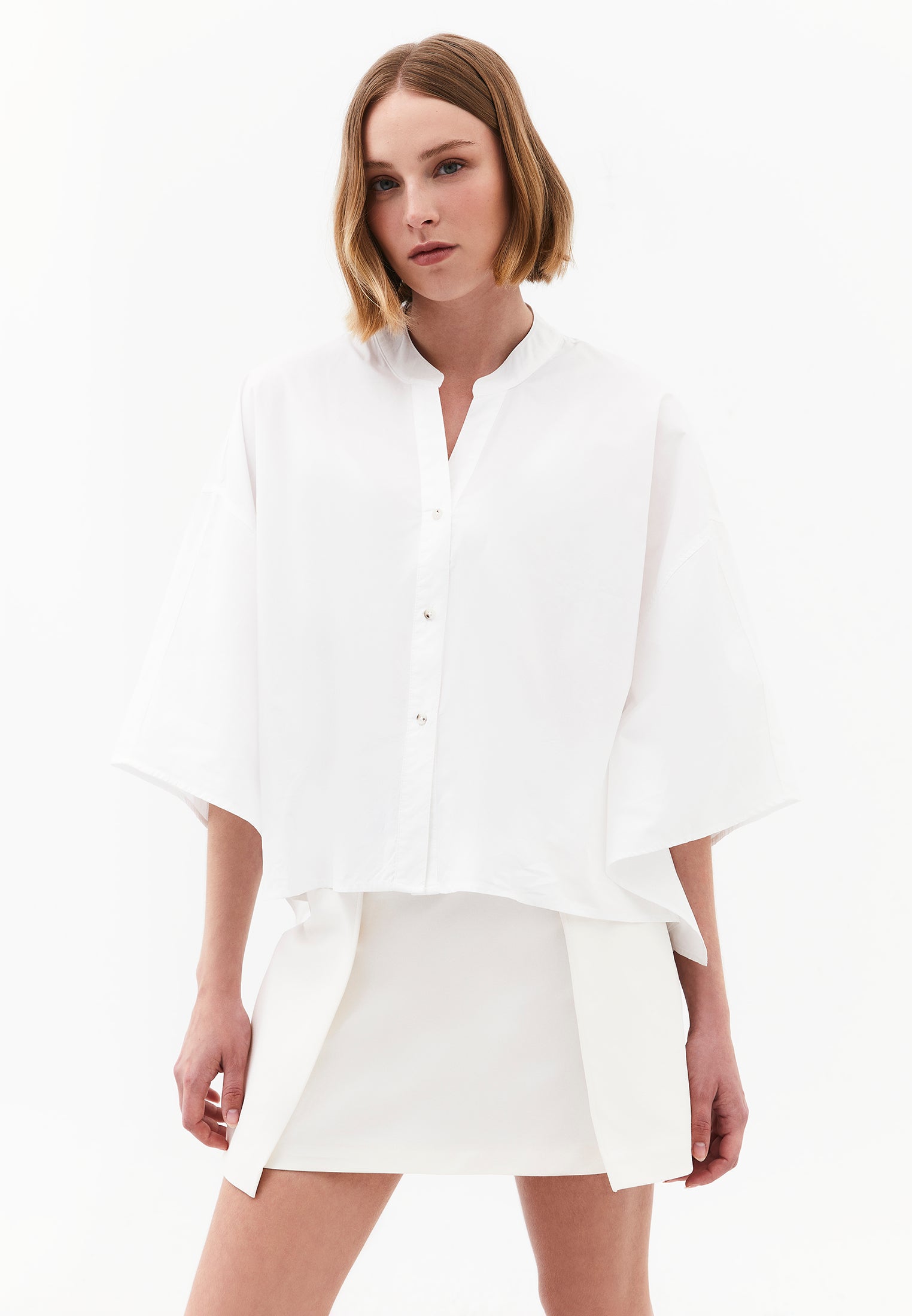 Oversized Short-Sleeve Band Collar Shirt - WHITE