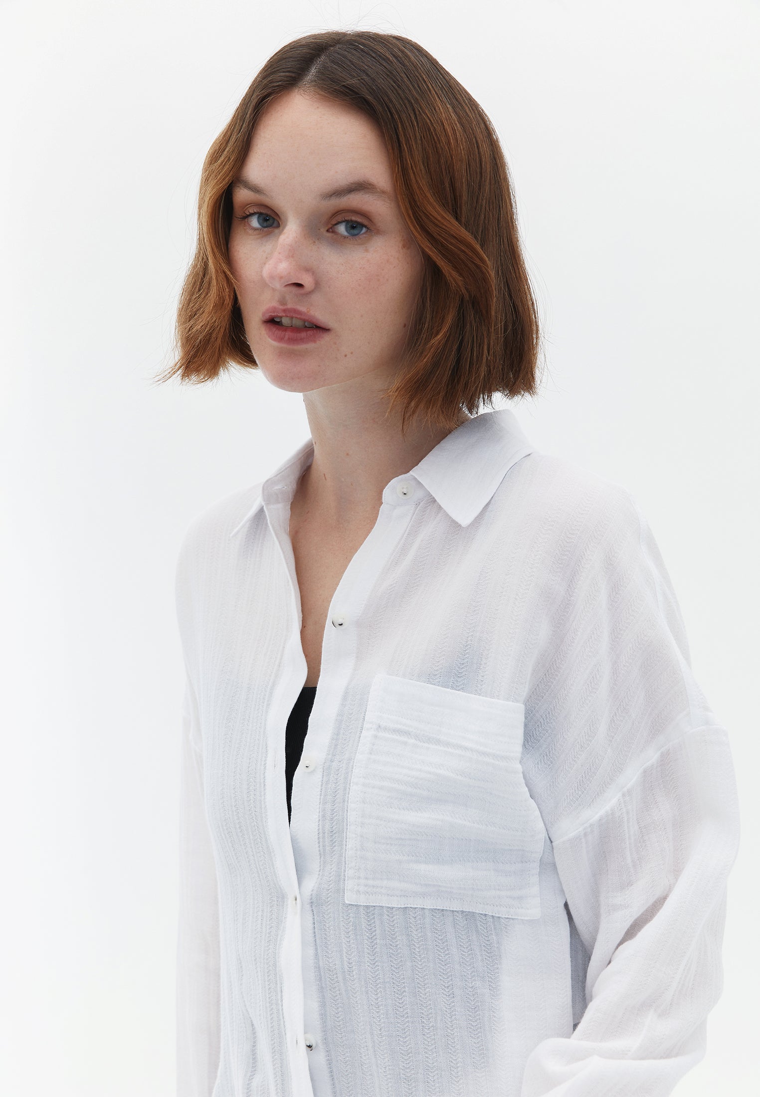 POCKET DETAILED TUNIC - WHITE