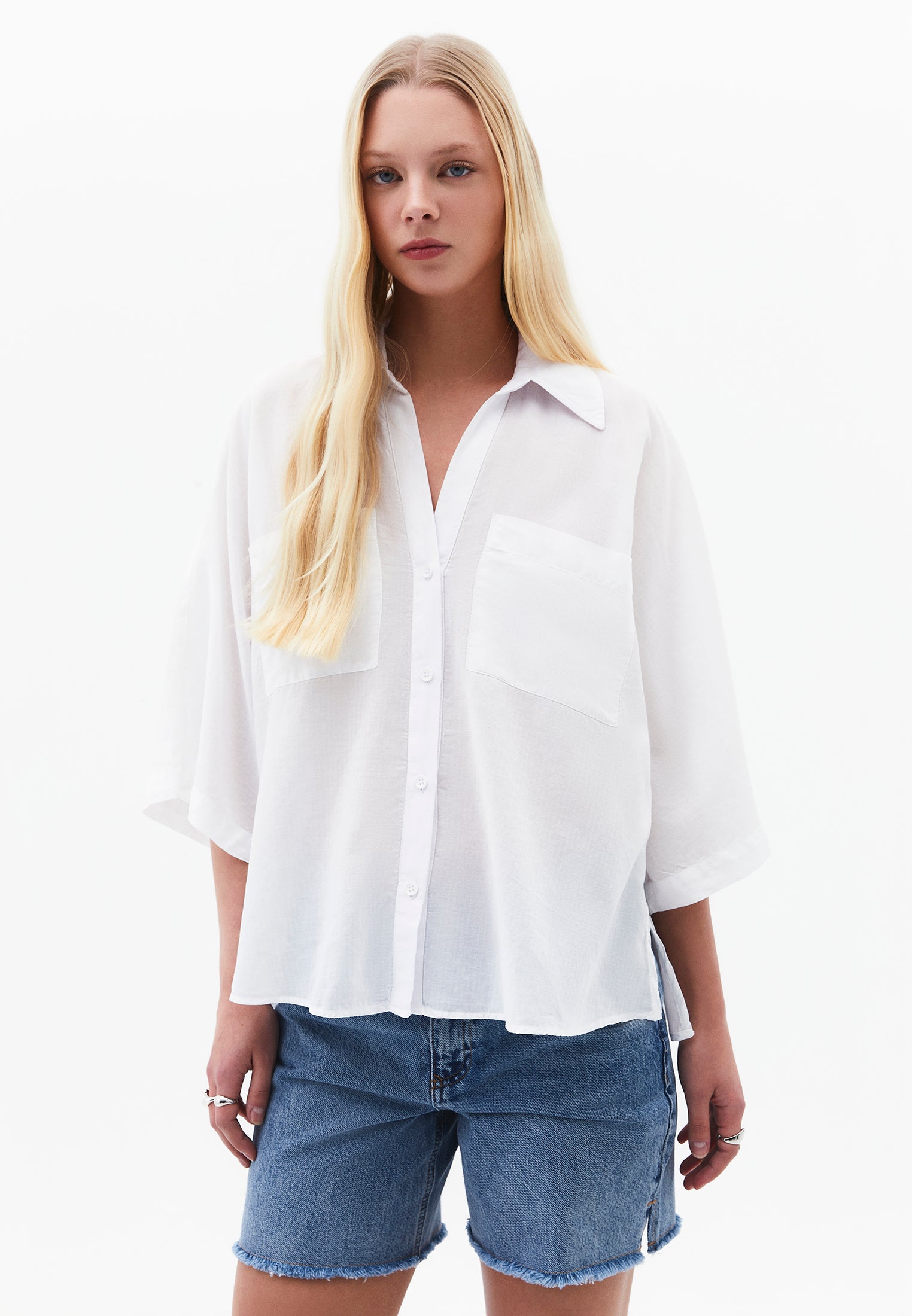 Oversize Shirt With Pocket Detail - WHITE