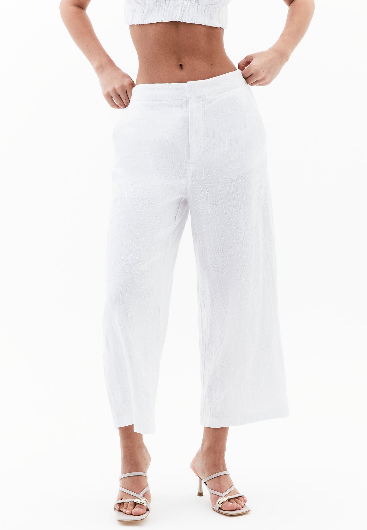 Wide Leg High Waist Pants With Embroidery Detail - White