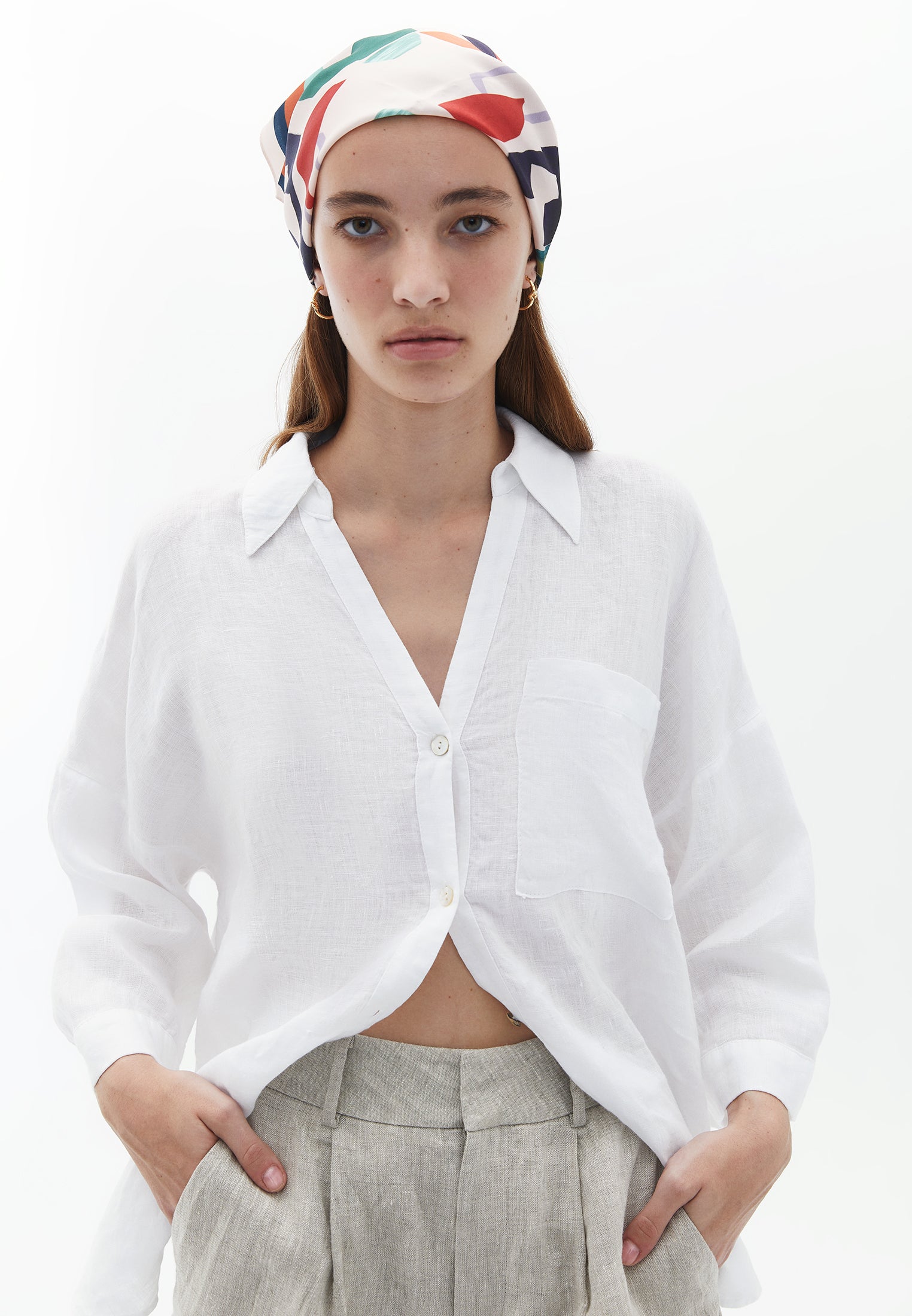 قميص كتان كبير الحجم - أبيض