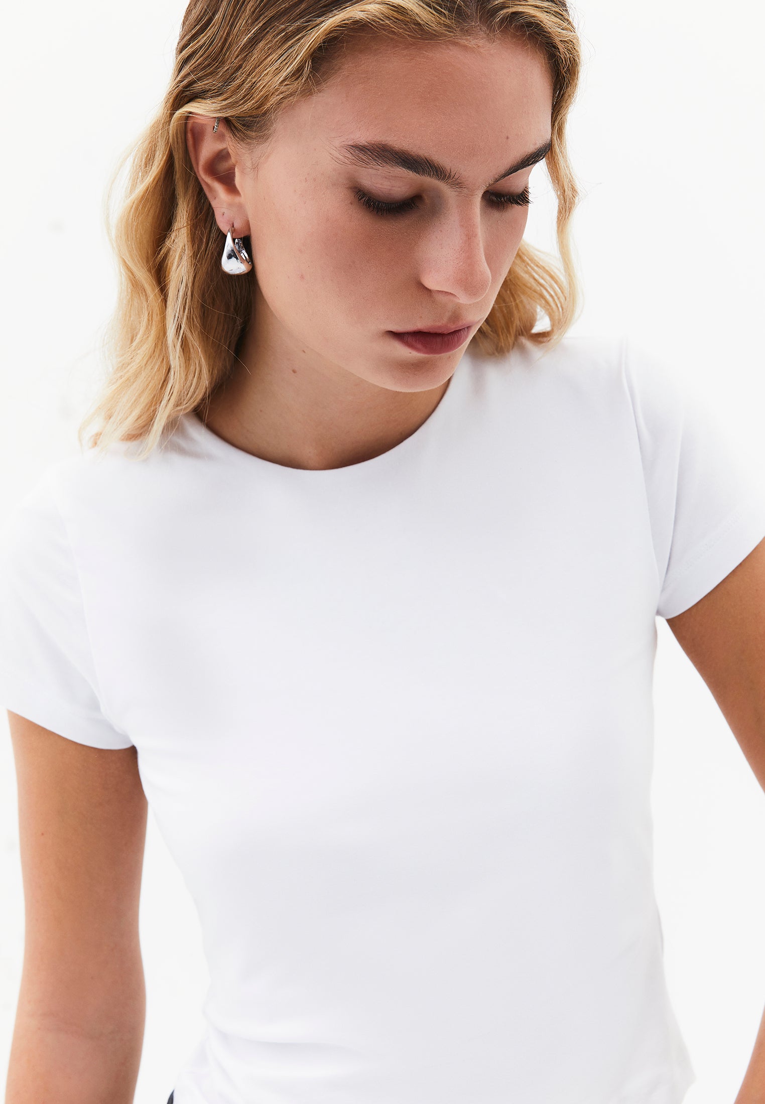 Bodycon T-Shirt Crew Neck - WHITE