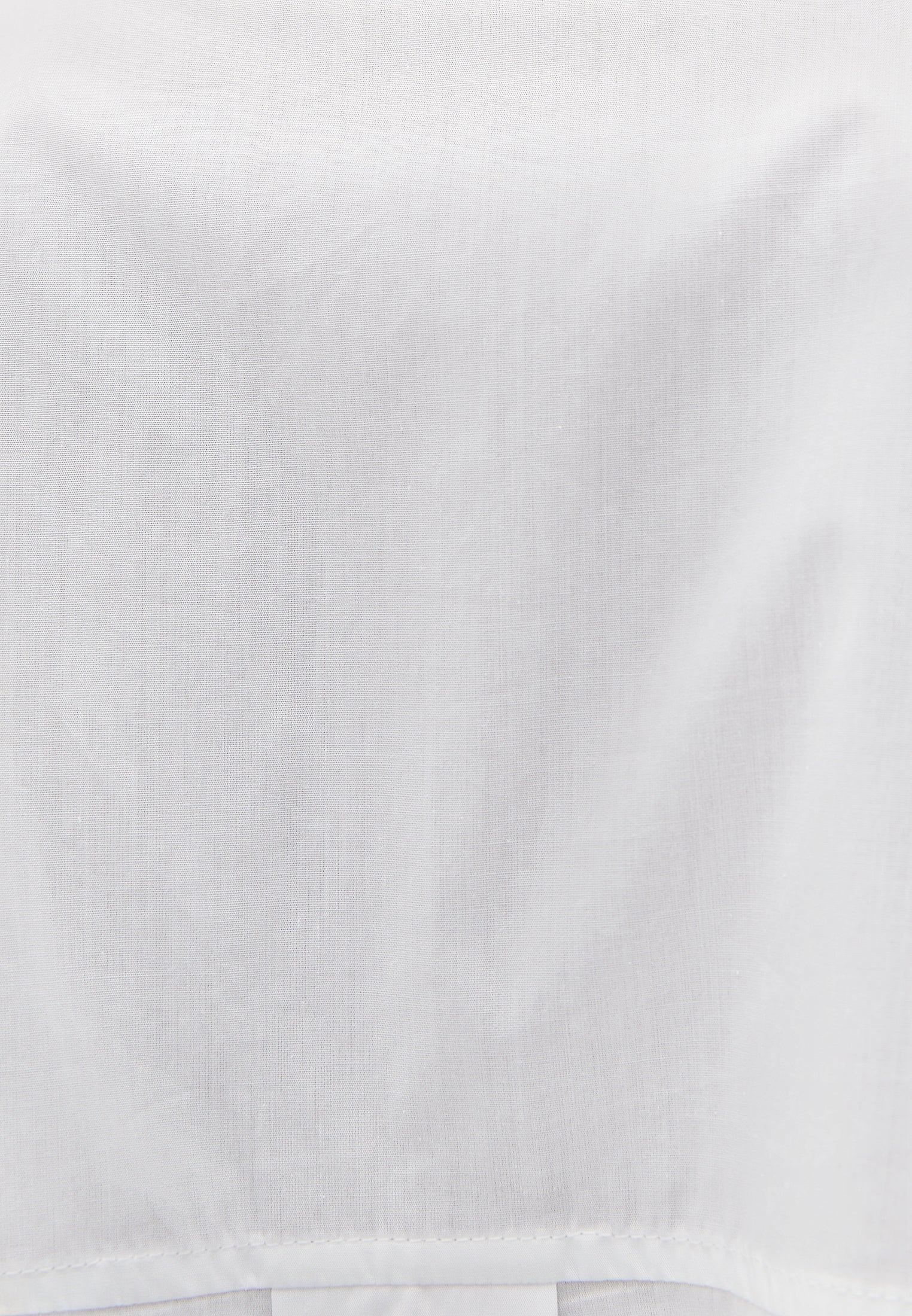 قميص كبير الحجم بتفاصيل شق - أبيض