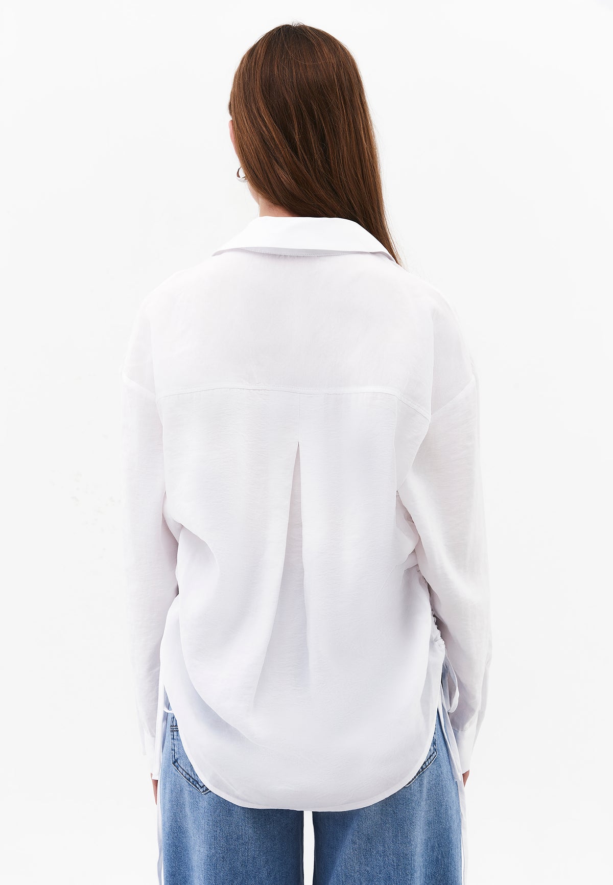 Oversize Long Sleeve Shirt with Ruching and Buttons - WHITE