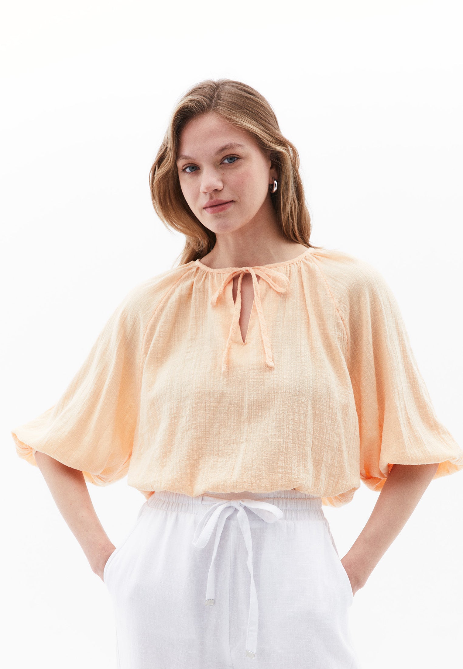 Crop Blouse with Elastic Waistband - CREAM BLUSH
