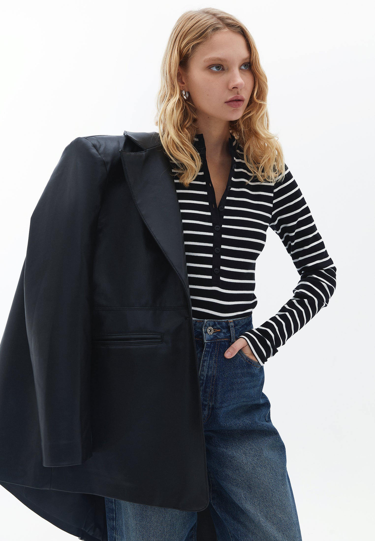 Striped Tshirt with Button Detail - ICE MILK/BLACK