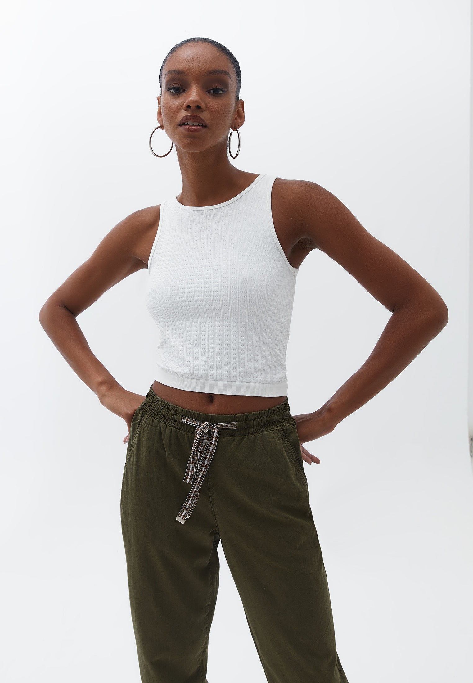 Halter Neck Crop Singlet - ICE MILK