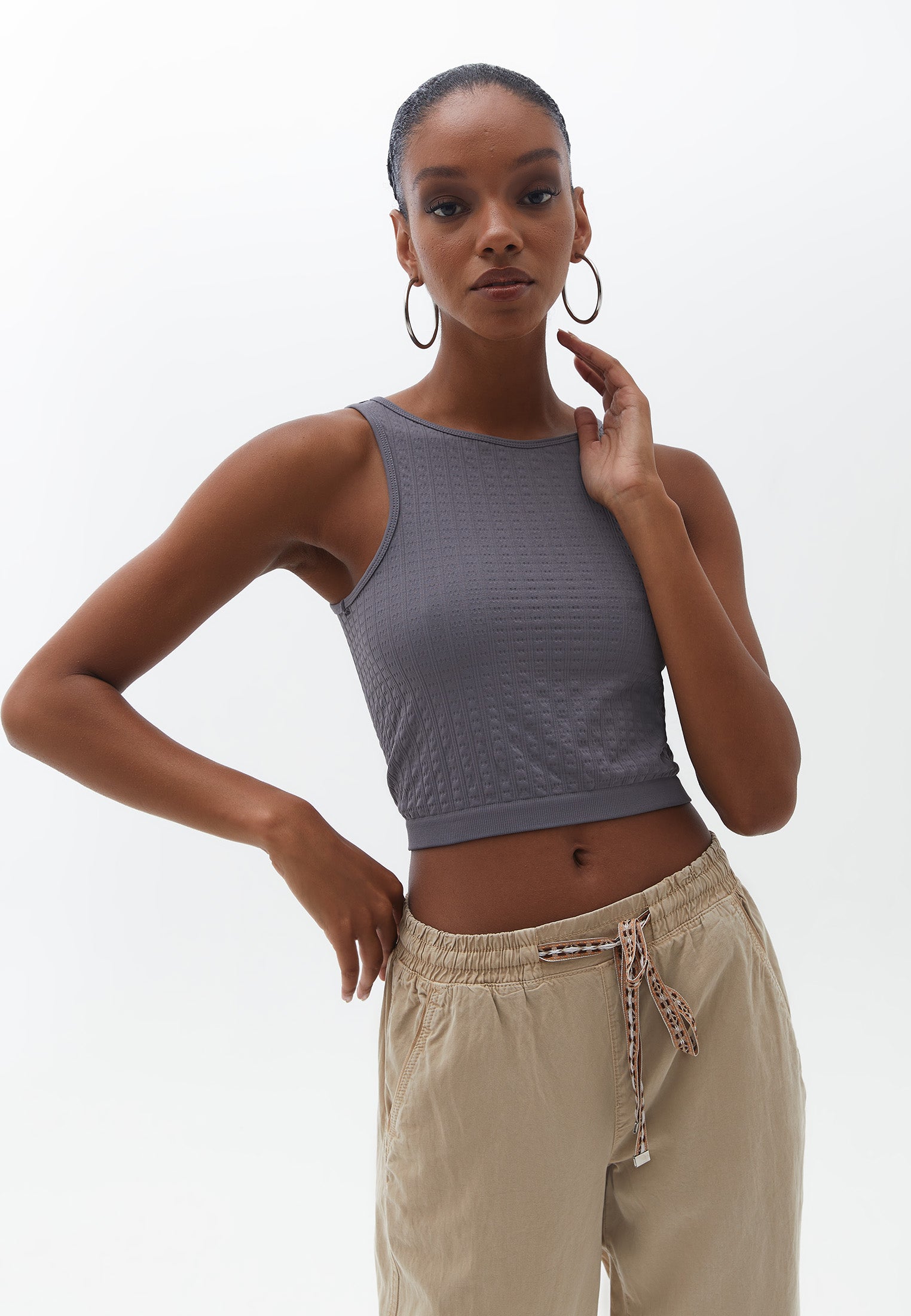Halter Neck Crop Singlet - SMOKED PEARL