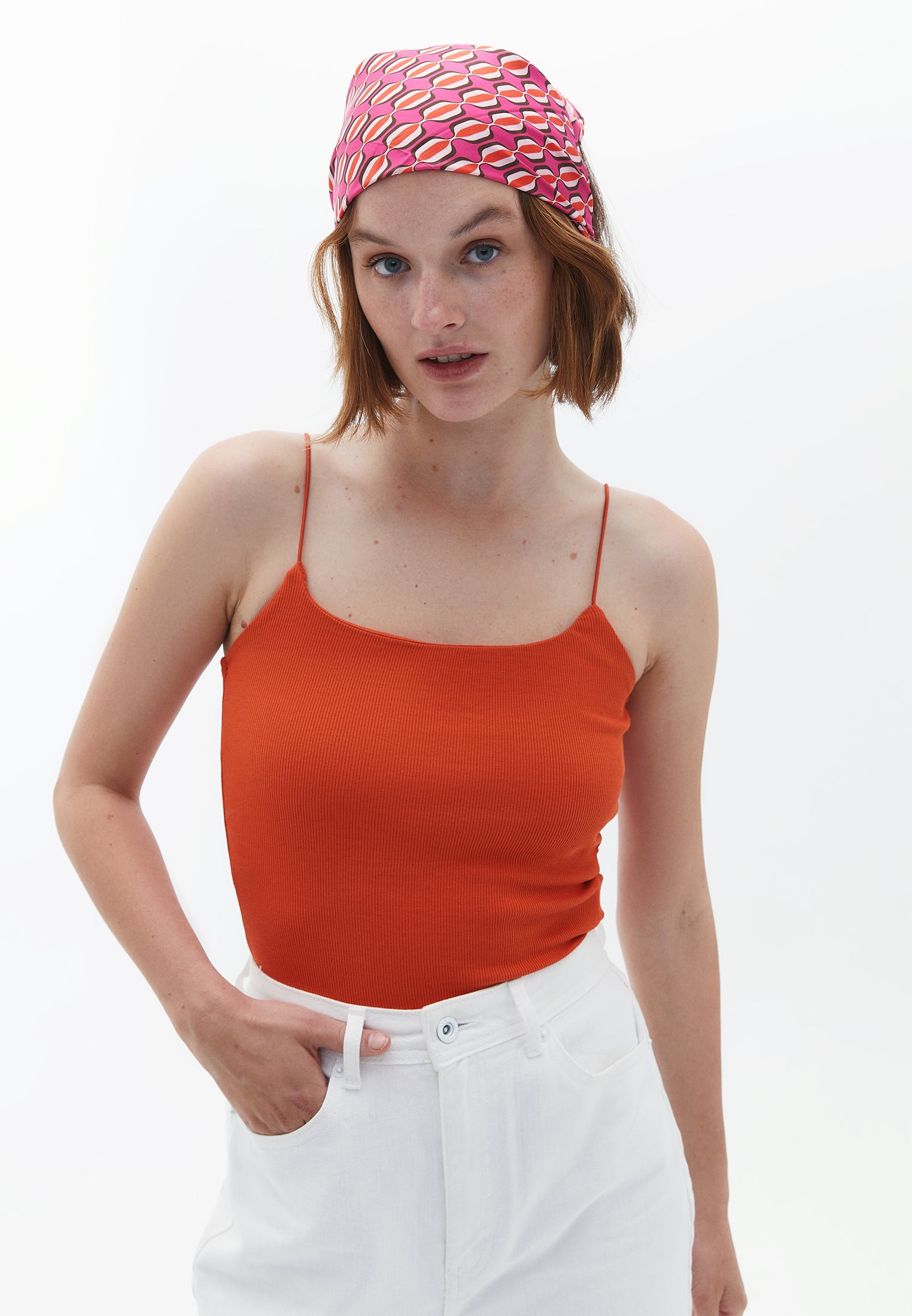 Singlet with Thin Straps - SUMMER FIG