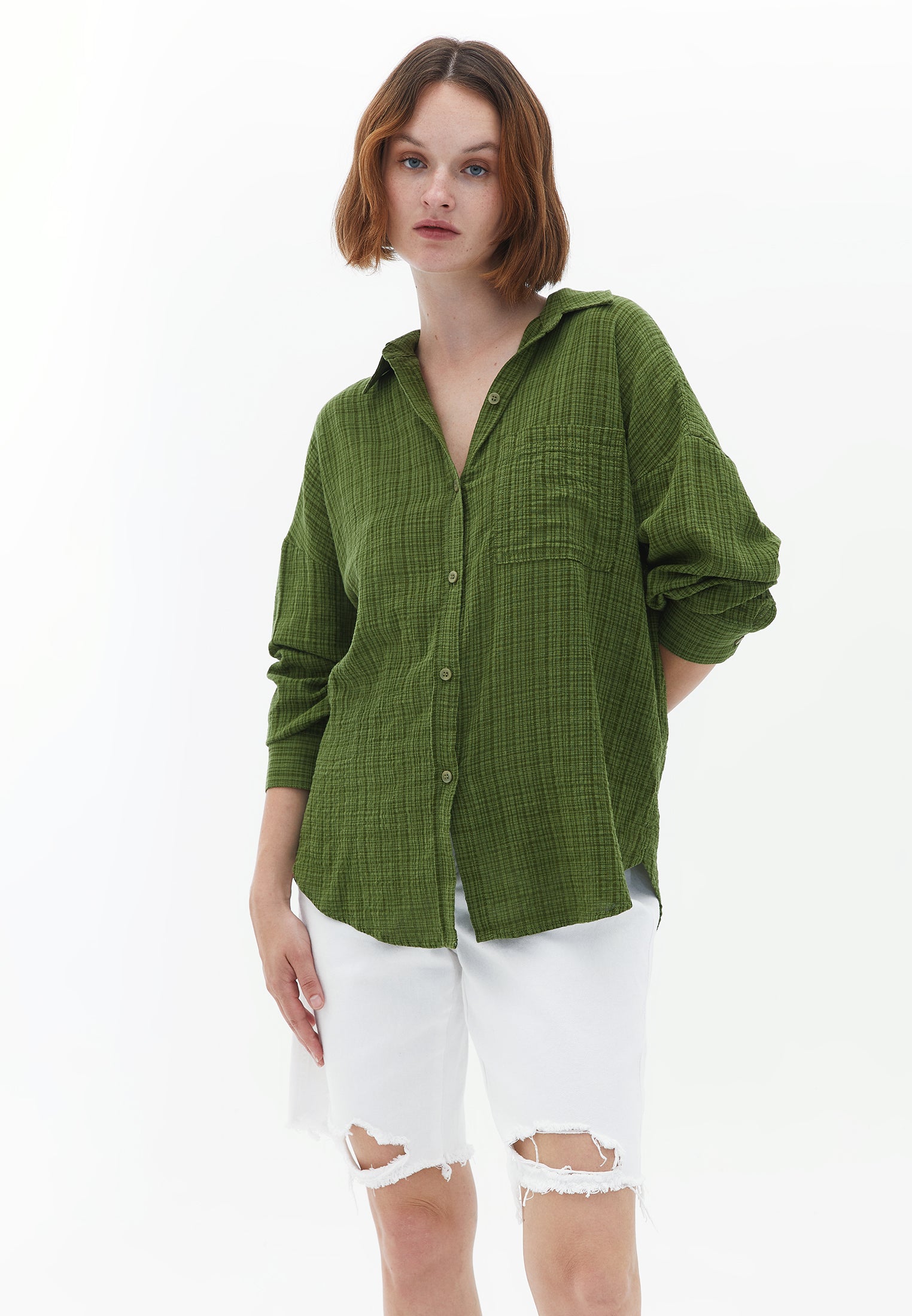 Oversize Shirt with Pocket - PESTO
