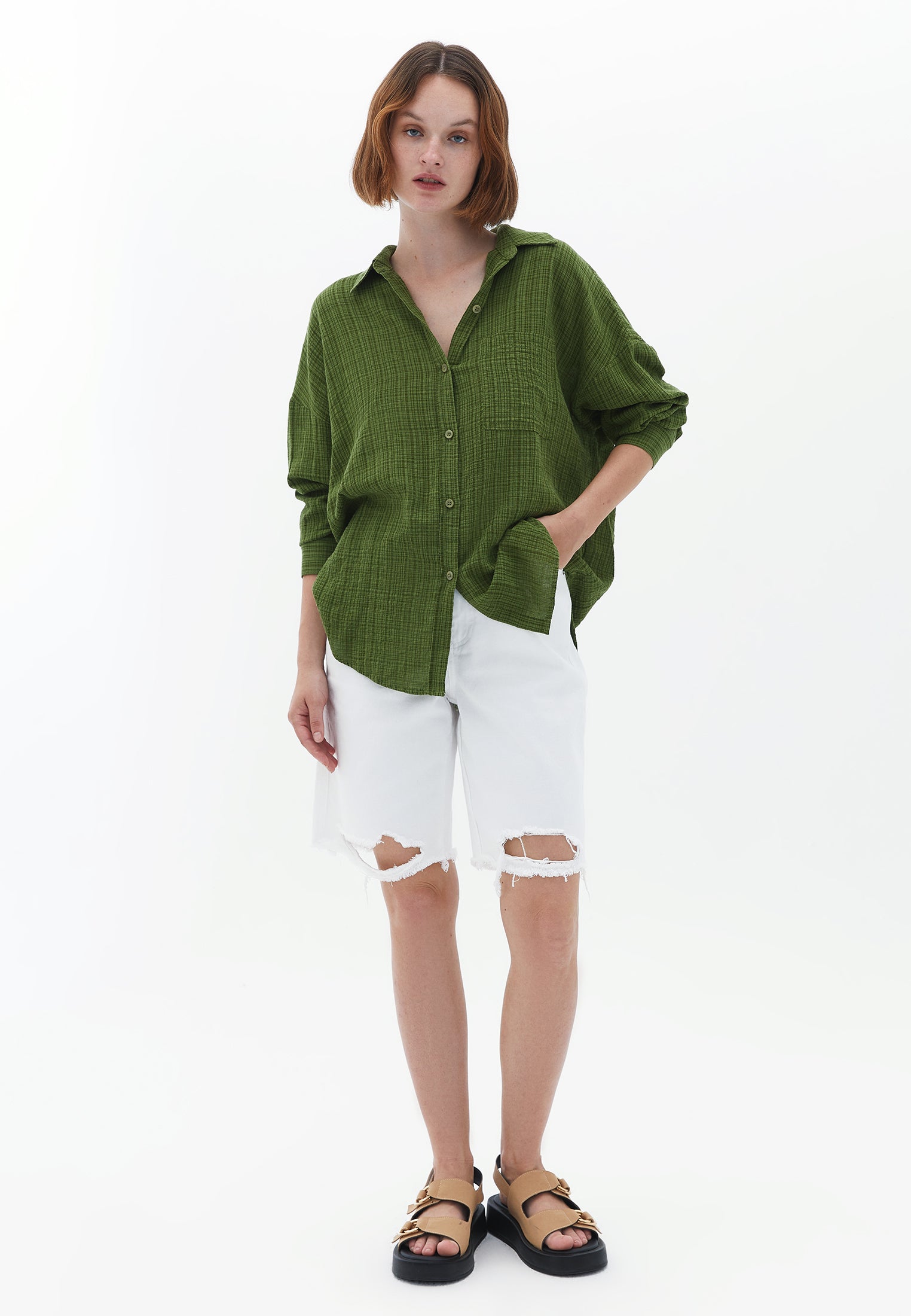 Oversize Shirt with Pocket - PESTO