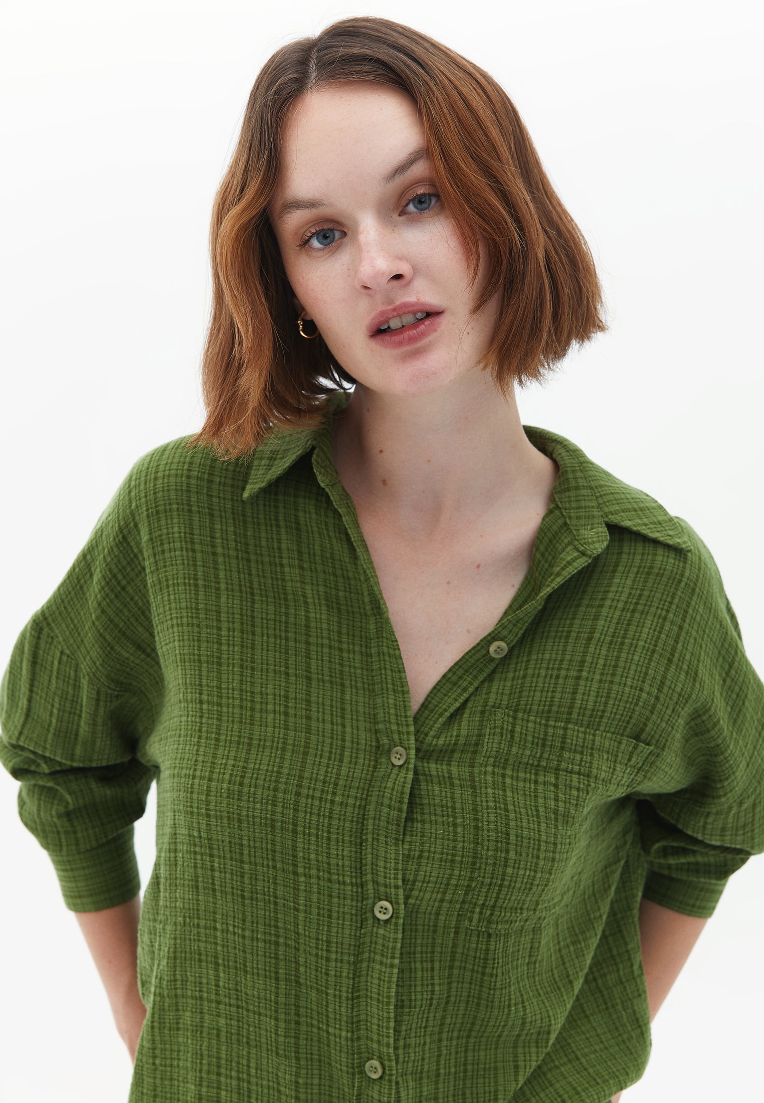 Oversize Shirt with Pocket - PESTO