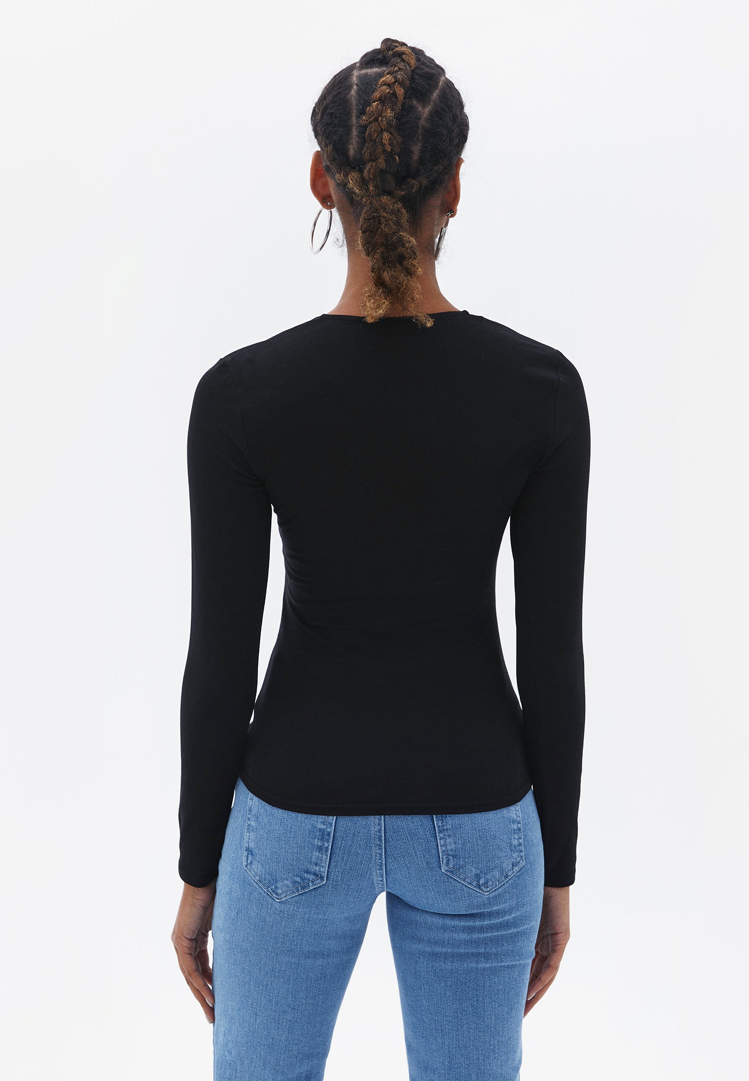 Square Neck Tshirt with Long Sleeves - BLACK