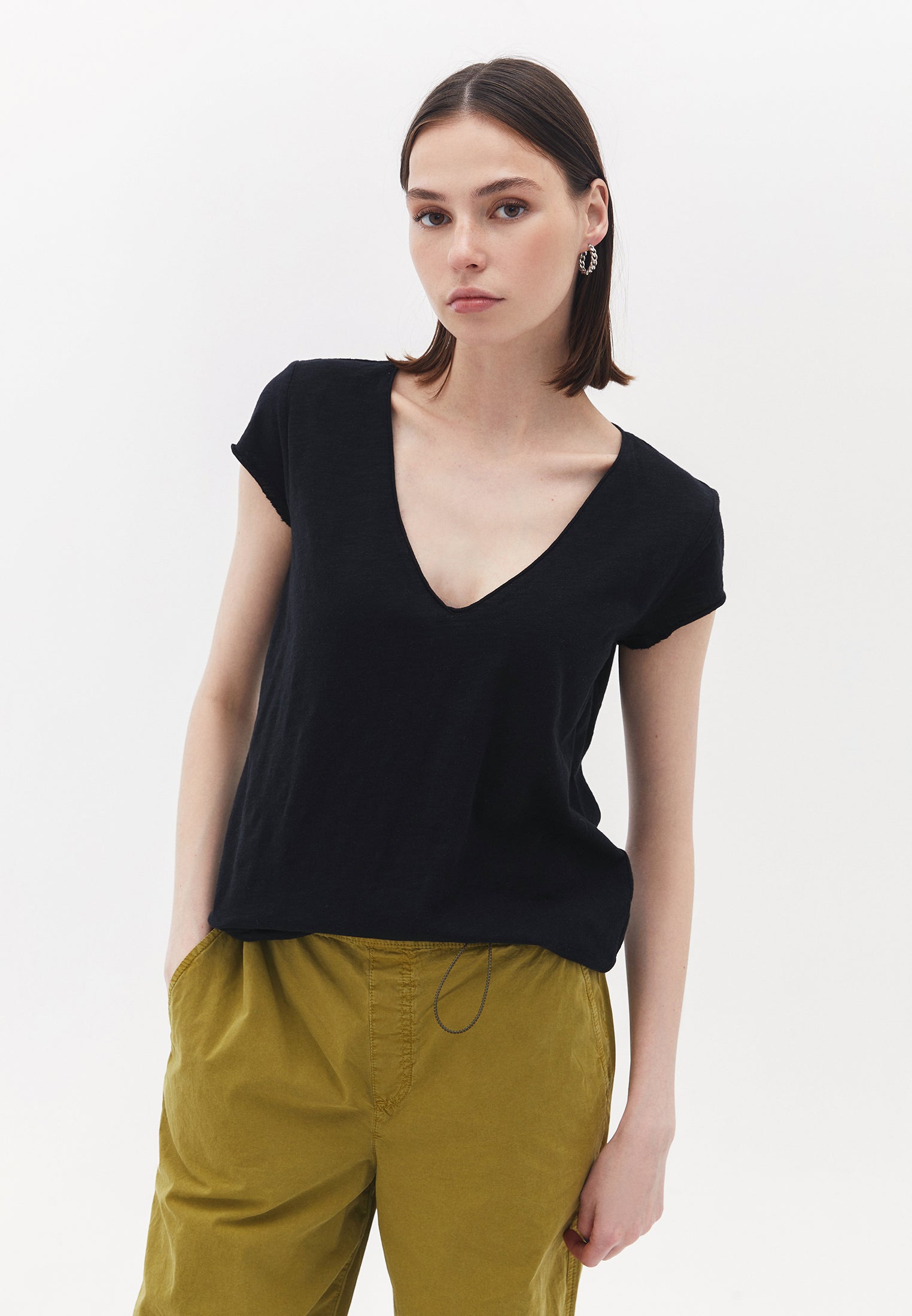 V-Neck Loose Fit Tshirt - BLACK