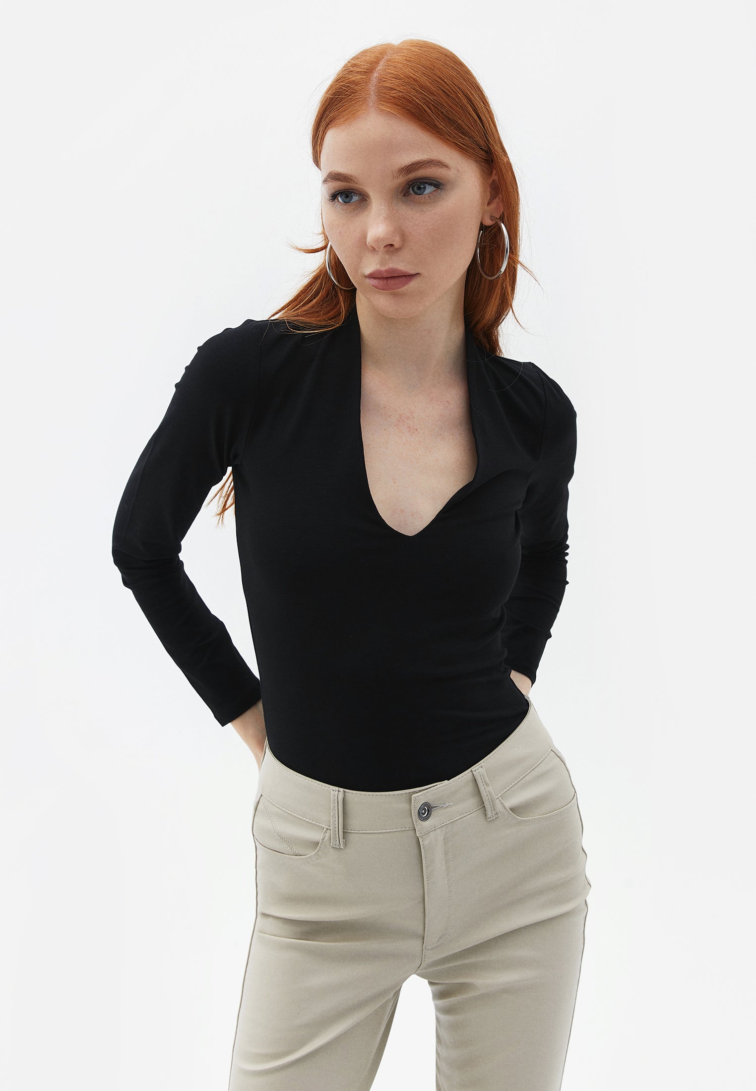 Cotton V-Neck Tshirt - BLACK