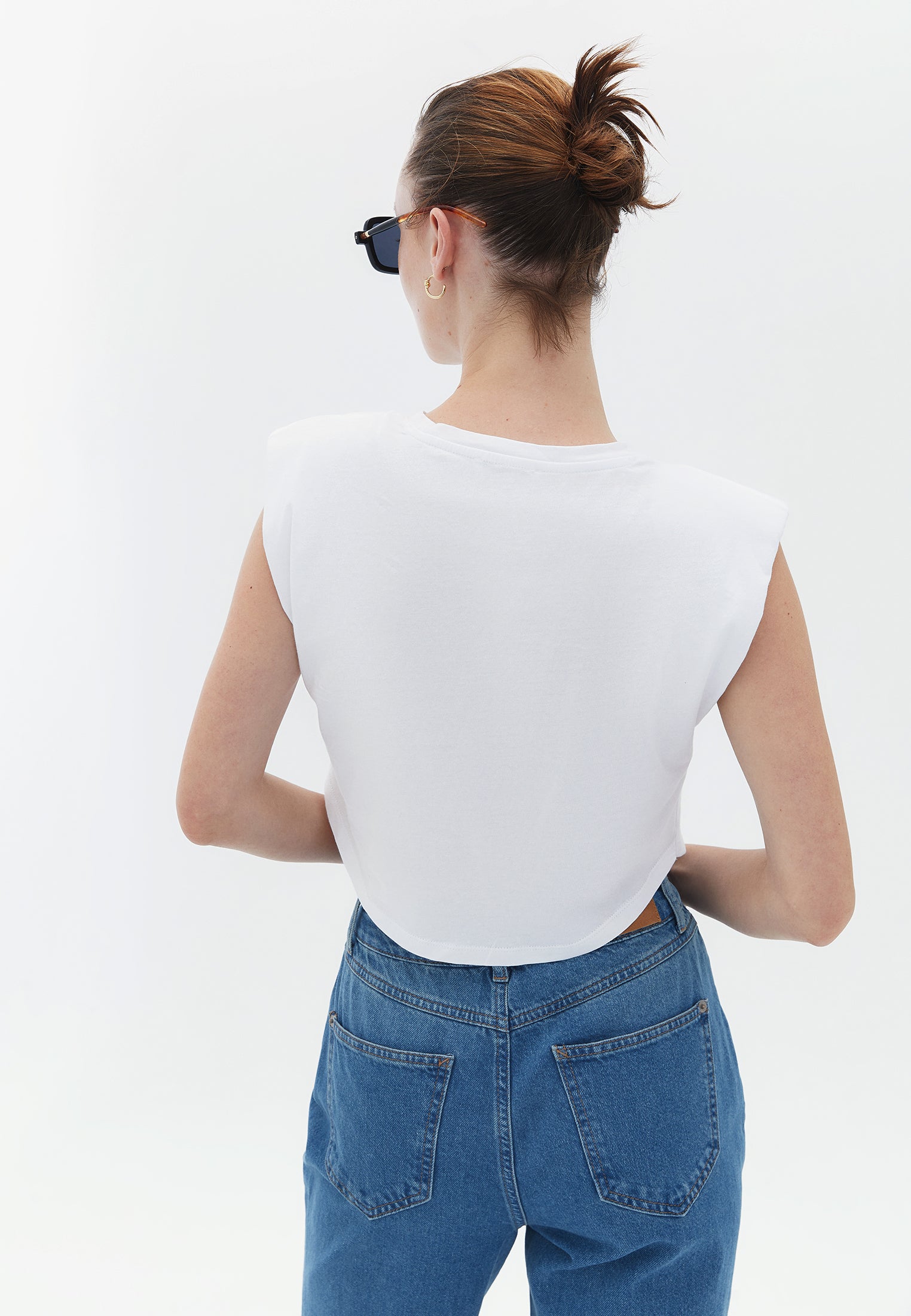 Crew Neck Crop Tshirt - WHITE