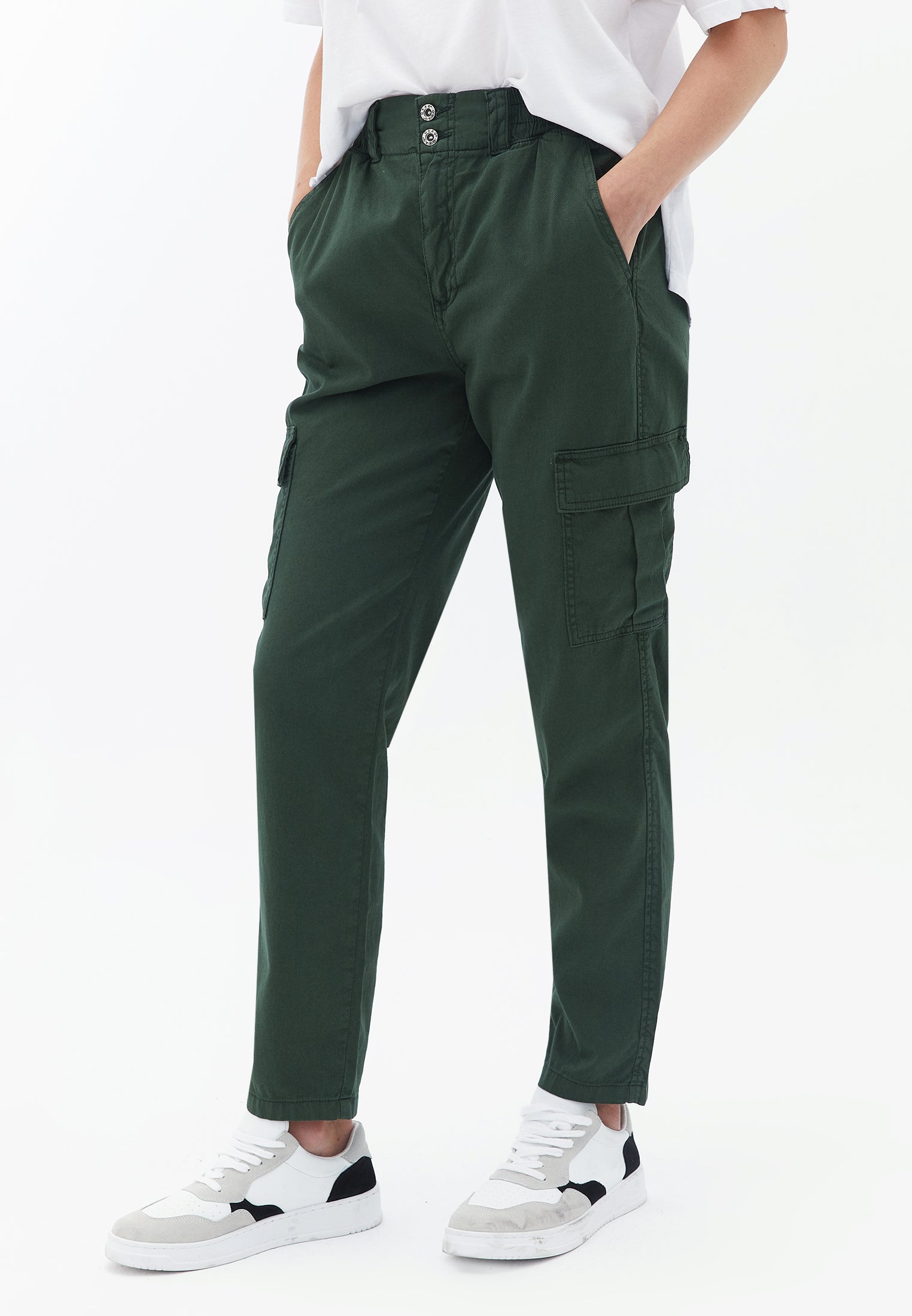 Ultra High Rise Carrot Fit Pants - ANTIK KOMBU GREEN