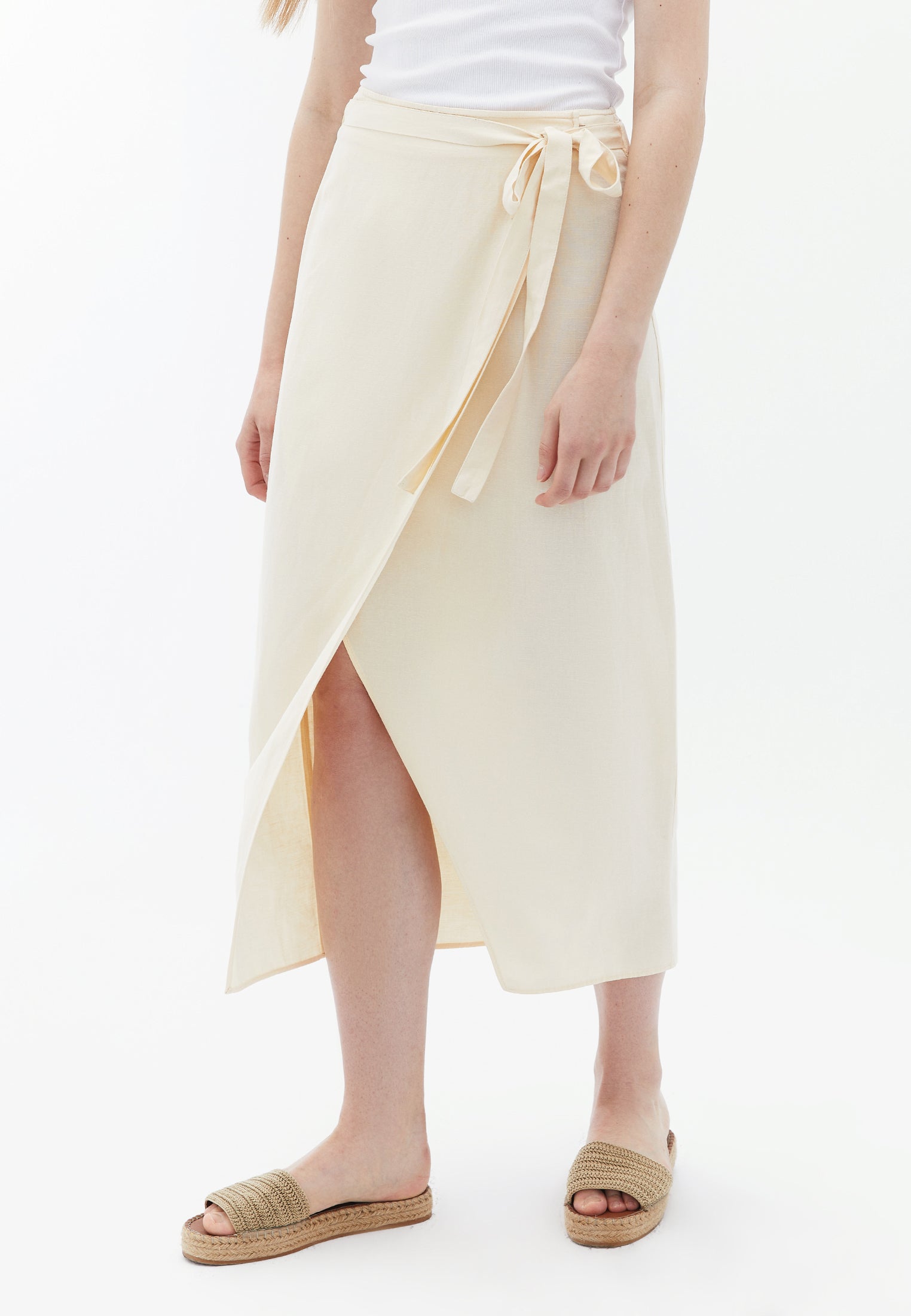 Ultra High Rise Linen Skirt - MACADAMIA