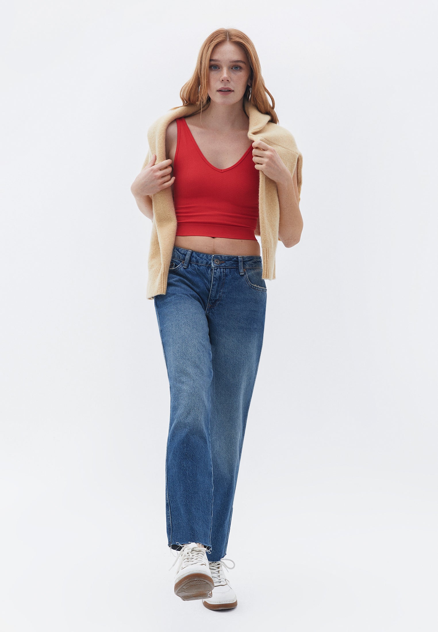 V-neck Jacquard Seamless Singlet - POINSETTIA