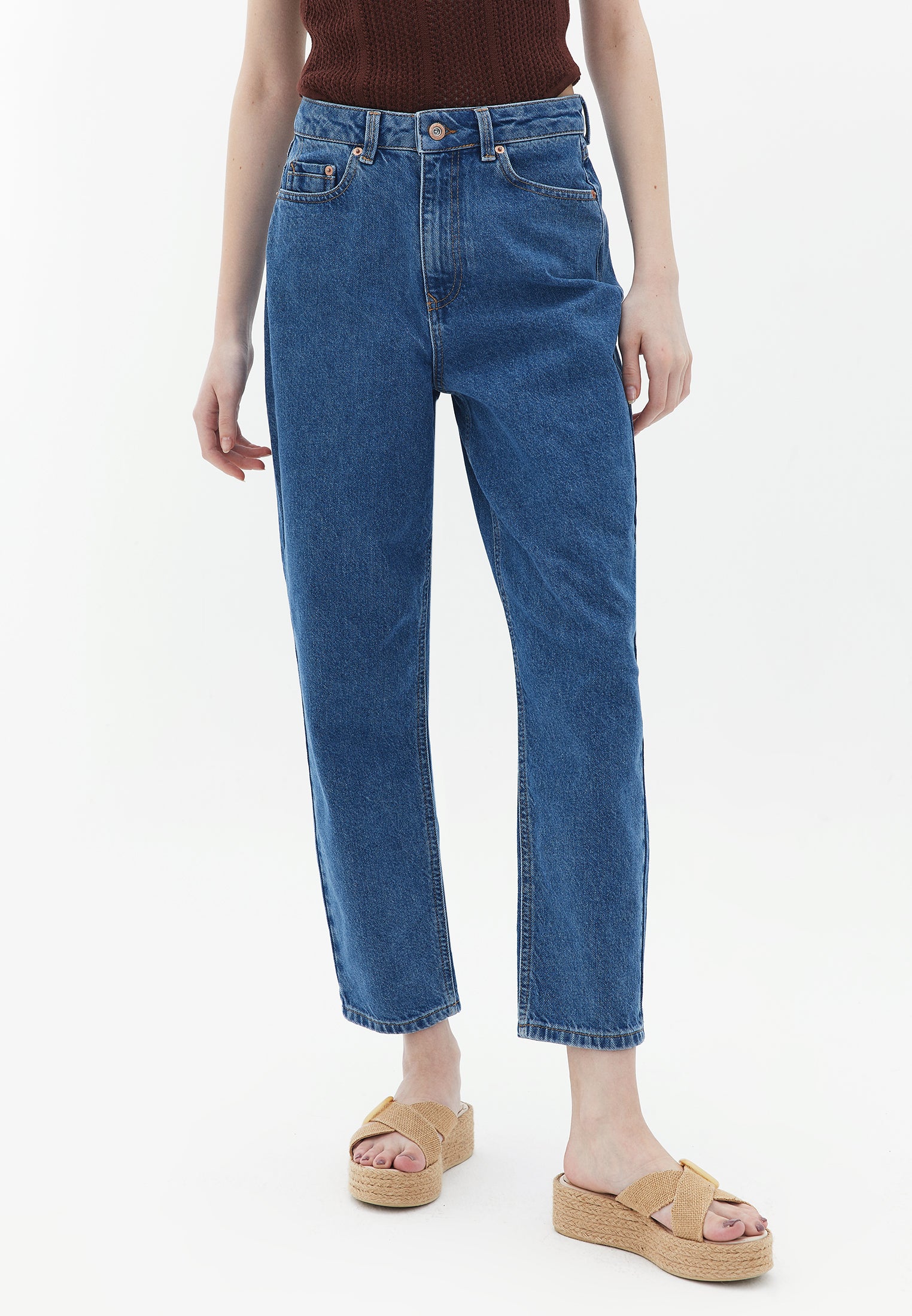 High Rise Mom Fit Pants - MID DENIM