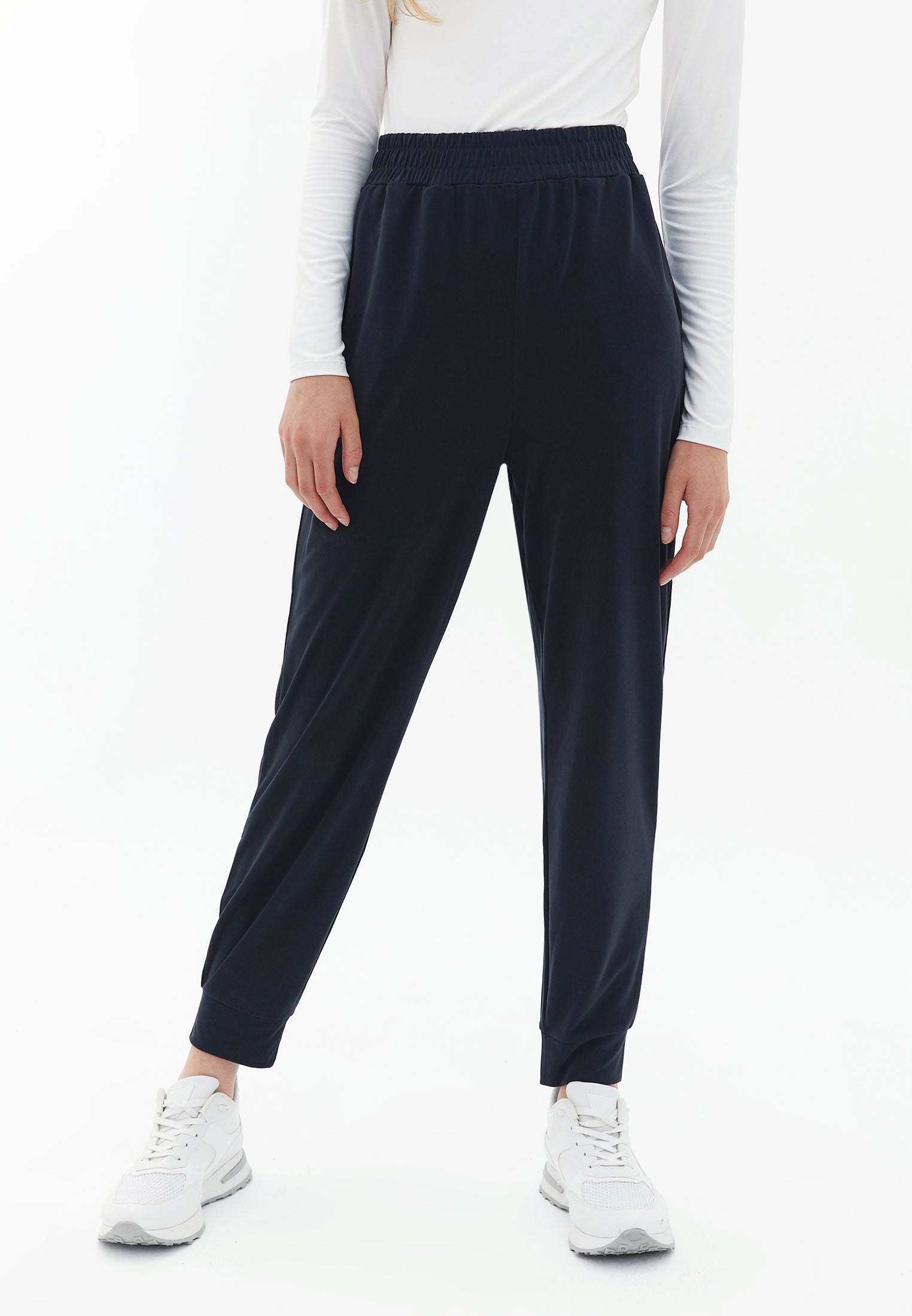 Soft Touch Jogger Pants - BLACK