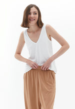 Soft Touch V-neck Singlet - ICE MILK